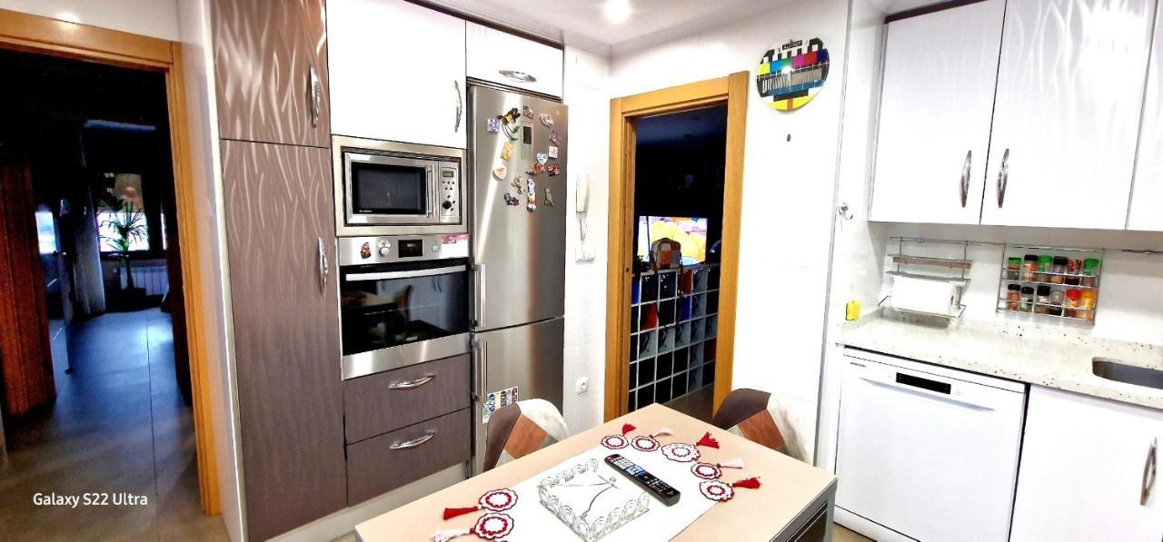 M&J Apartment Gijon Luaran gambar